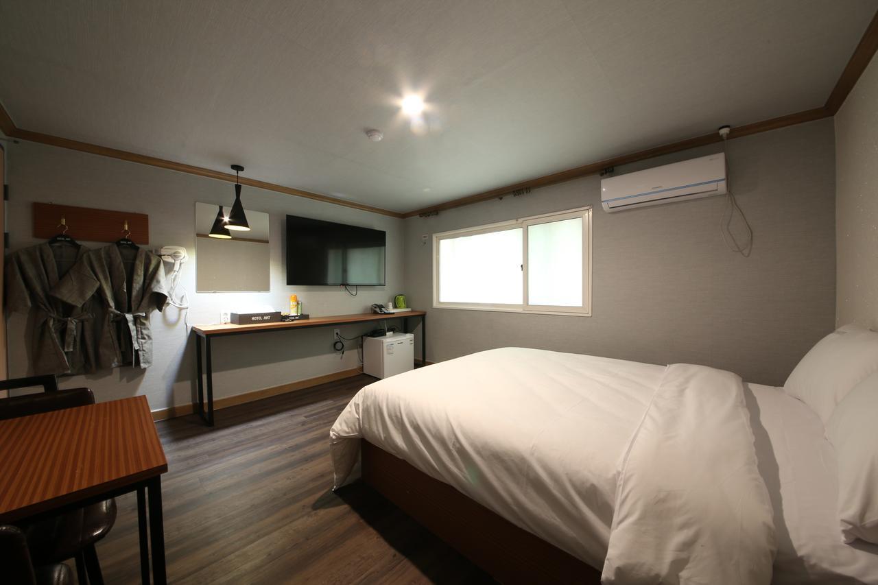 Art Hotel Gumi Eksteriør billede